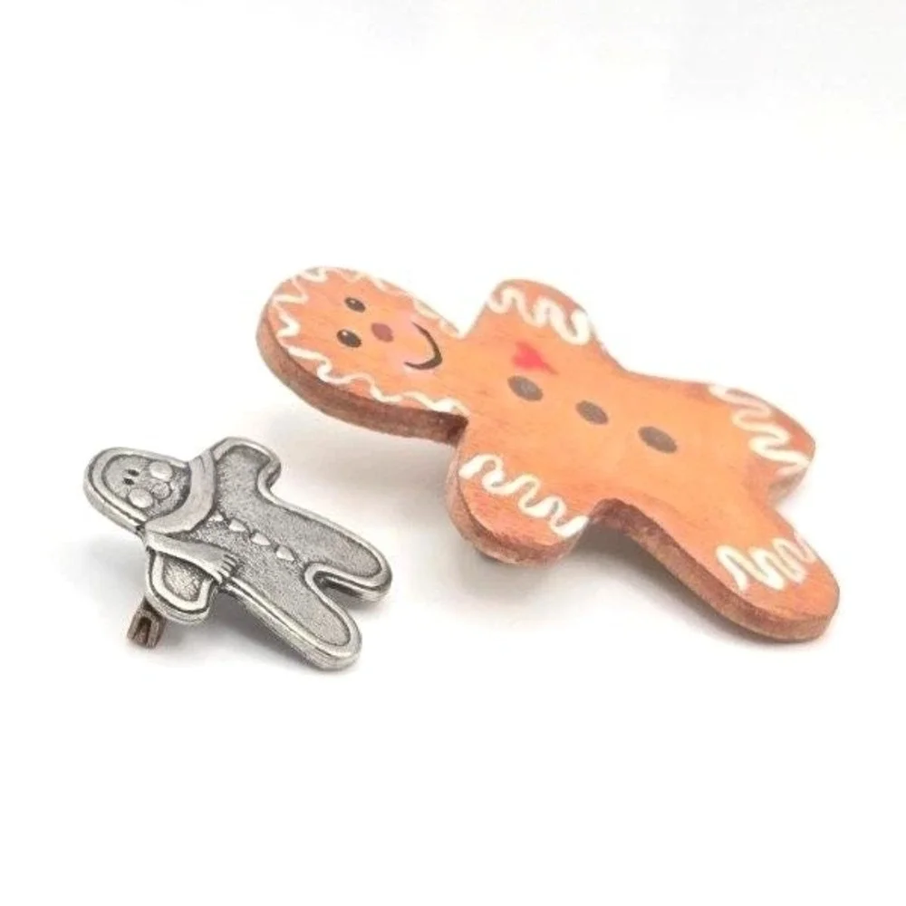 Vintage Gingerbread Brooch Pins 2002 Pewter Quick Cooking and Hand Painted‎ Wood